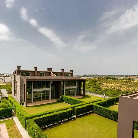 Villa Lara Villas *